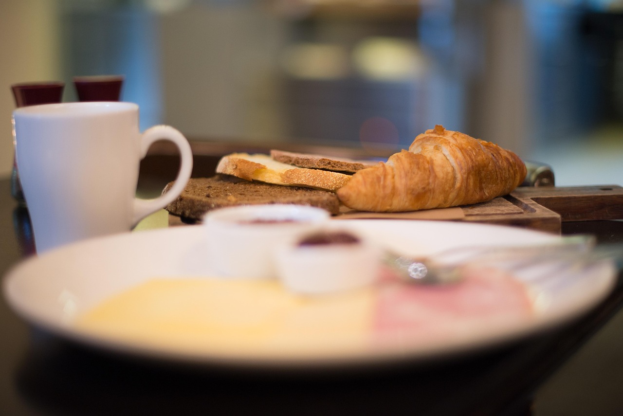 Desayuno continental salado